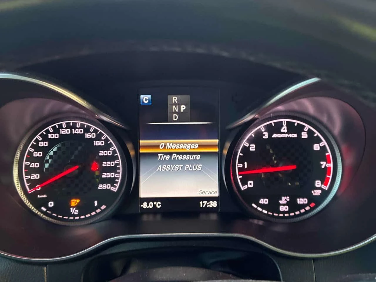 Mercedes-Benz GLC 43 AMG  | DISTRONIC | 360 | MEMORY | PANO | CARFAX | , снимка 9 - Автомобили и джипове - 54138019