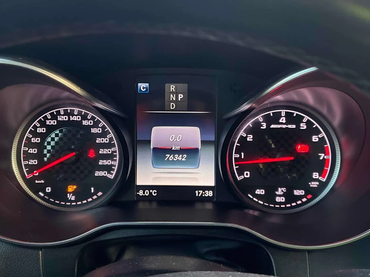 Mercedes-Benz GLC 43 AMG  | DISTRONIC | 360 | MEMORY | PANO | CARFAX | , снимка 8 - Автомобили и джипове - 54138019