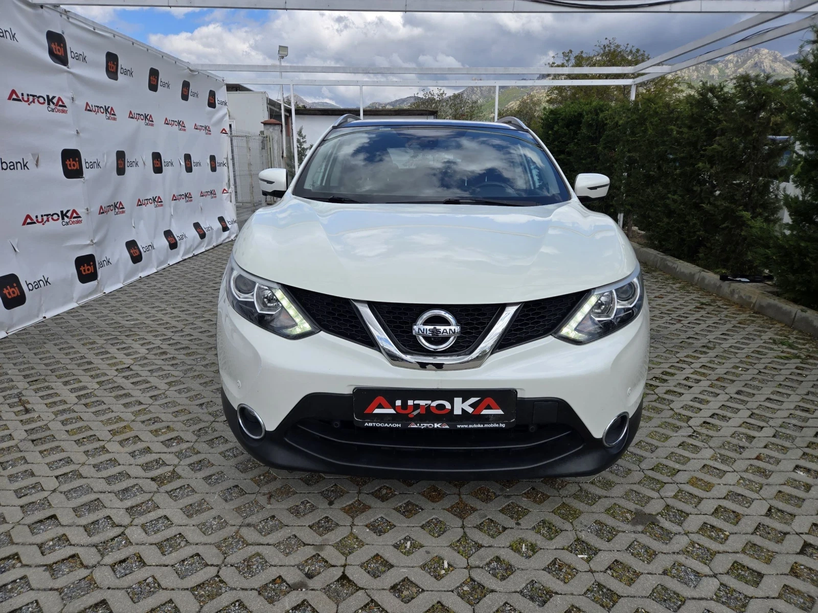 Nissan Qashqai 1.5DCI-110кс= 6сй= TEKNA= ПАНОРАМА= 360= KEYLESS
