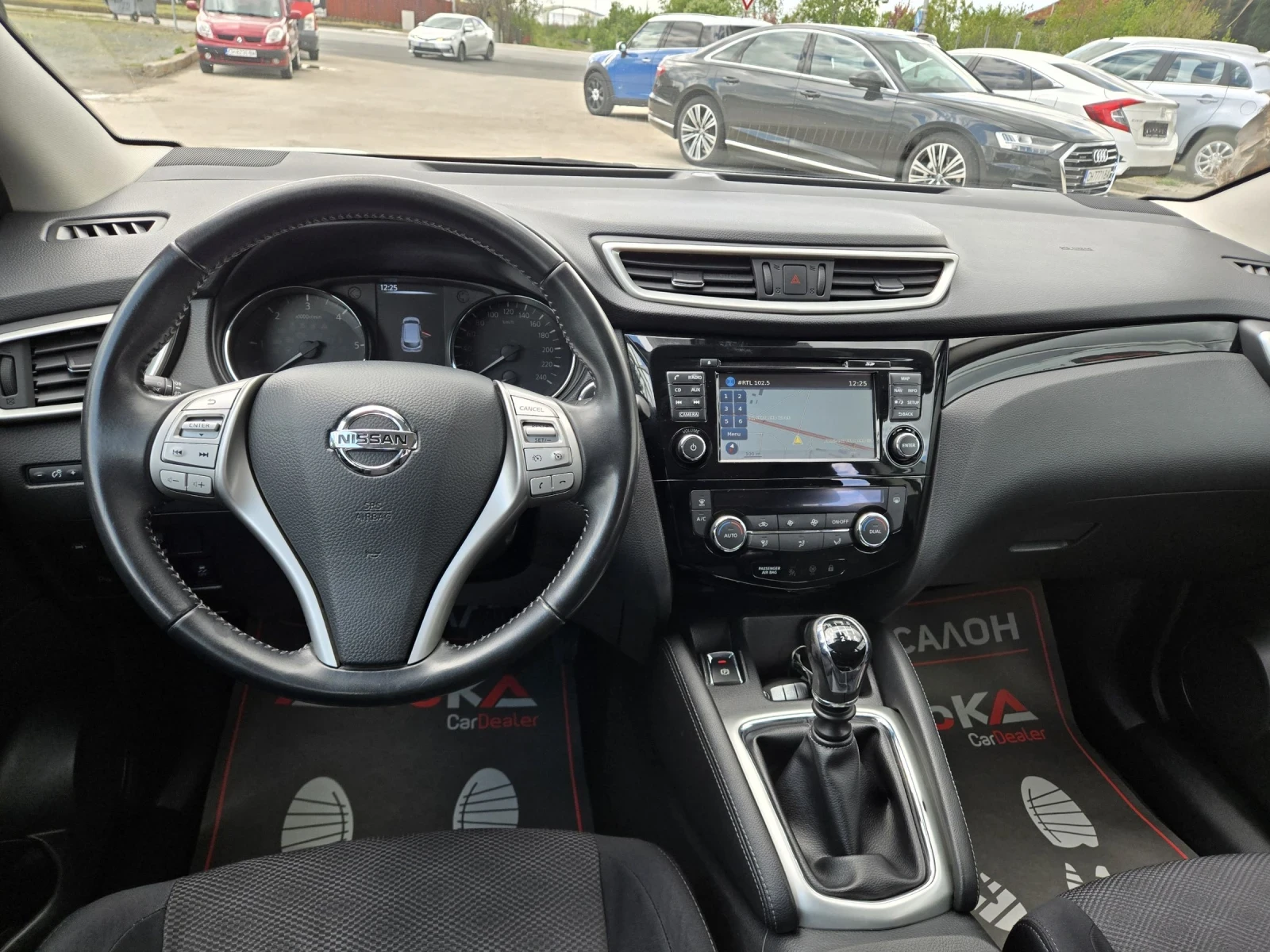 Nissan Qashqai 1.5DCI-110кс= 6сй= TEKNA= ПАНОРАМА= 360= KEYLESS, снимка 11 - Автомобили и джипове - 54416067