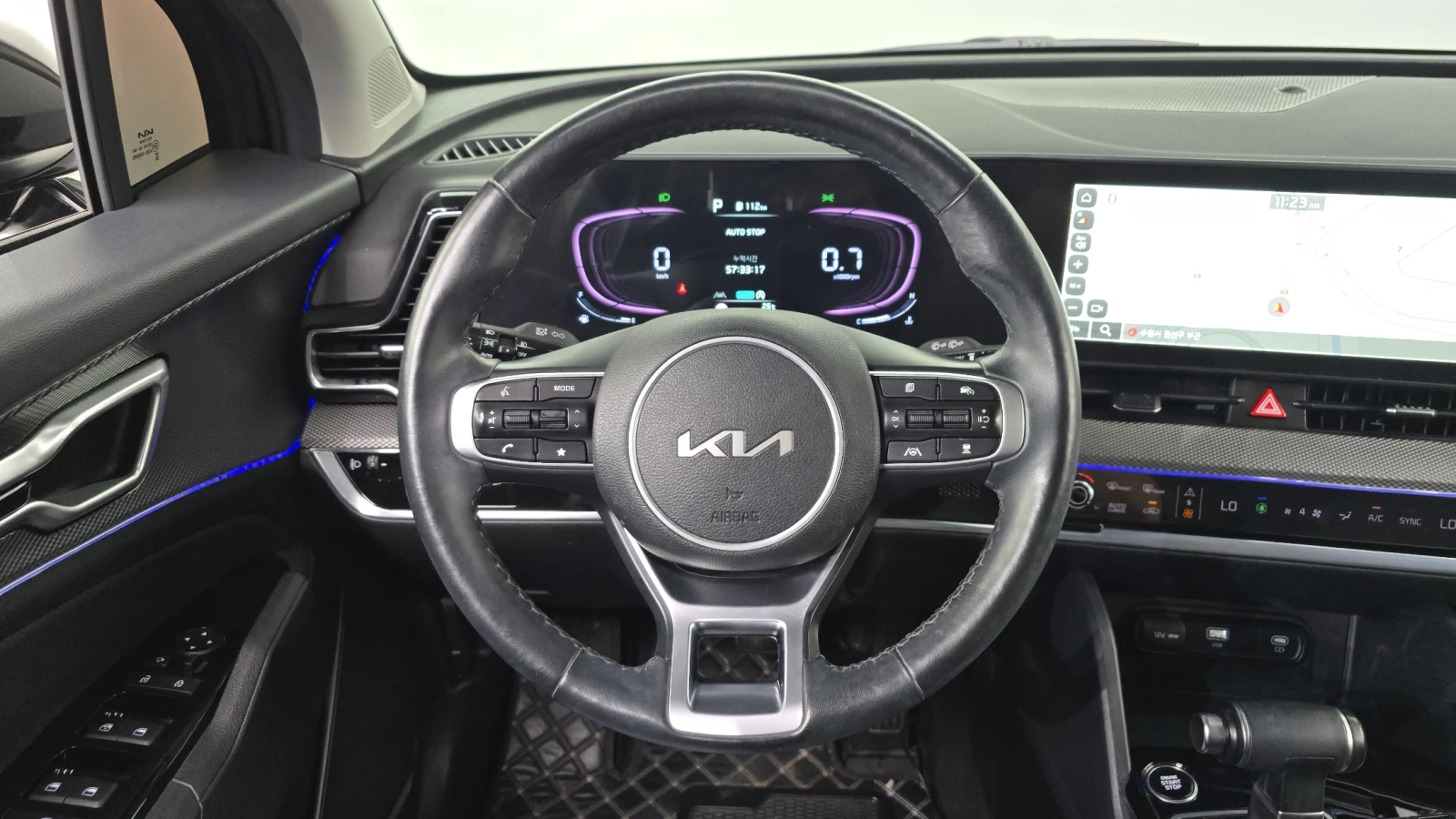 Kia Sportage 4WD* PRESTIGE* ОБДУХ* DISTRONIK* КРАЙНА ЦЕНА* 2 КЛ, снимка 6 - Автомобили и джипове - 55041333
