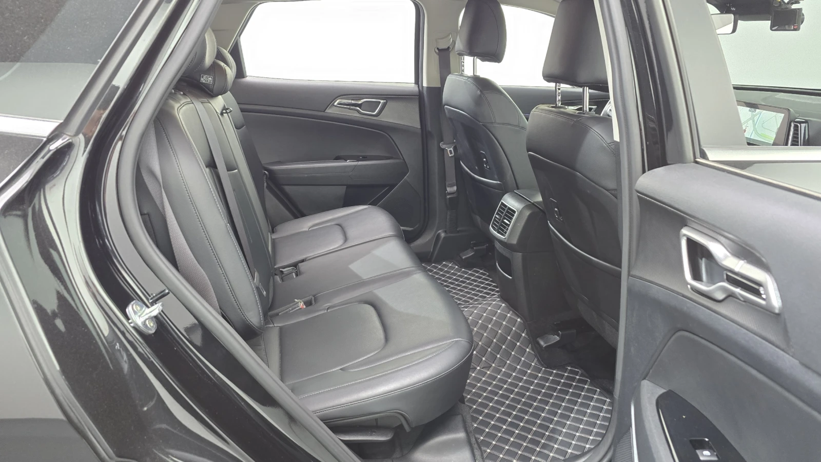 Kia Sportage 4WD* PRESTIGE* ОБДУХ* DISTRONIK* КРАЙНА ЦЕНА* 2 КЛ, снимка 16 - Автомобили и джипове - 55041333