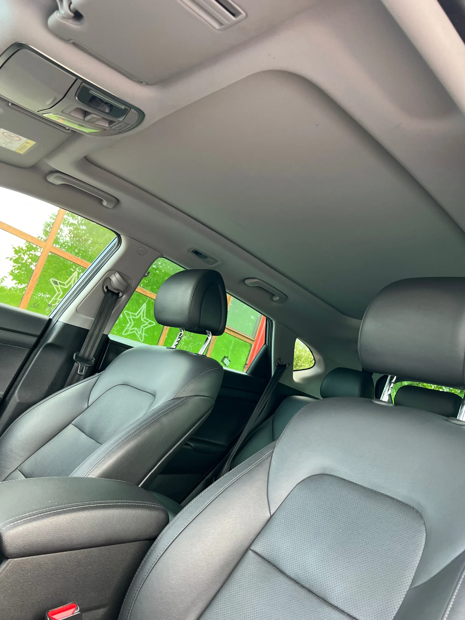 Hyundai Tucson 1.7 , снимка 11 - Автомобили и джипове - 56024239