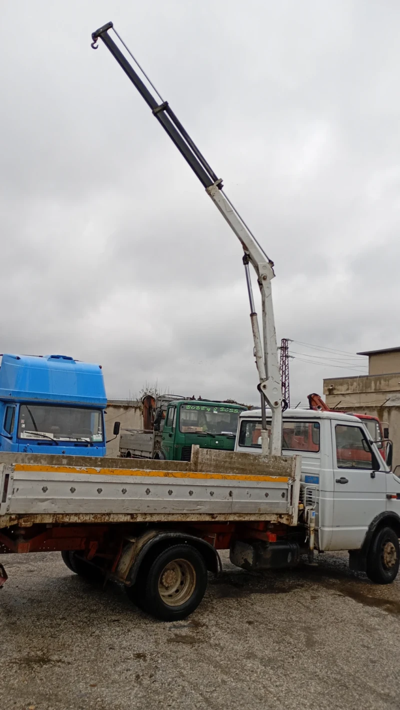 Iveco 6011 Товарен, снимка 2 - Камиони - 52677587