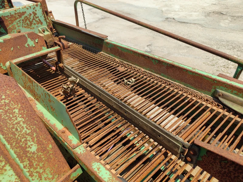 Специализирани машини Машини за зеленчуци Hagedorn Wisent Картофокомбайн, снимка 6 - Селскостопанска техника - 46842289