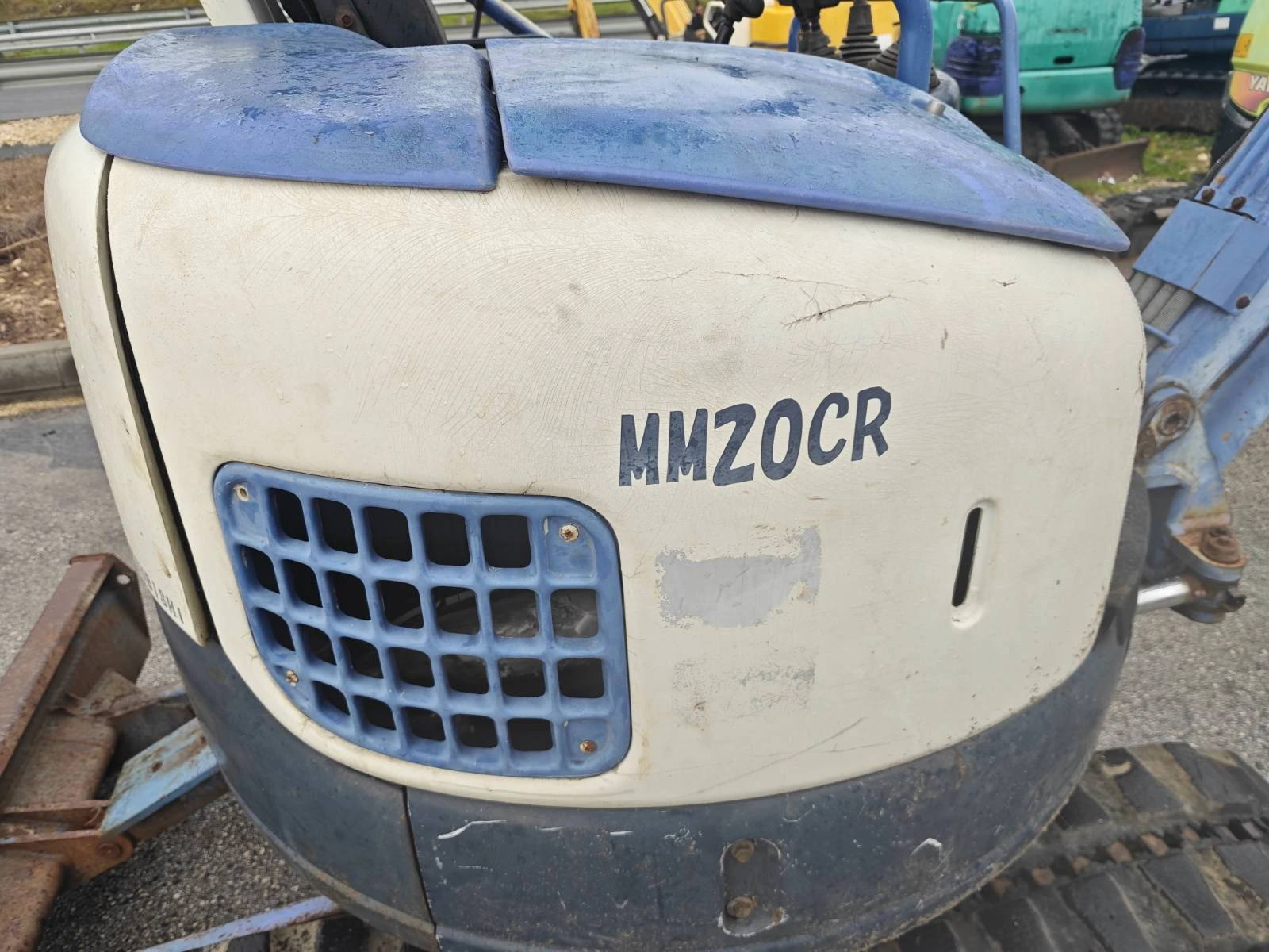 Багер Mitsubishi MM20CR  -2200 kg - изображение 7