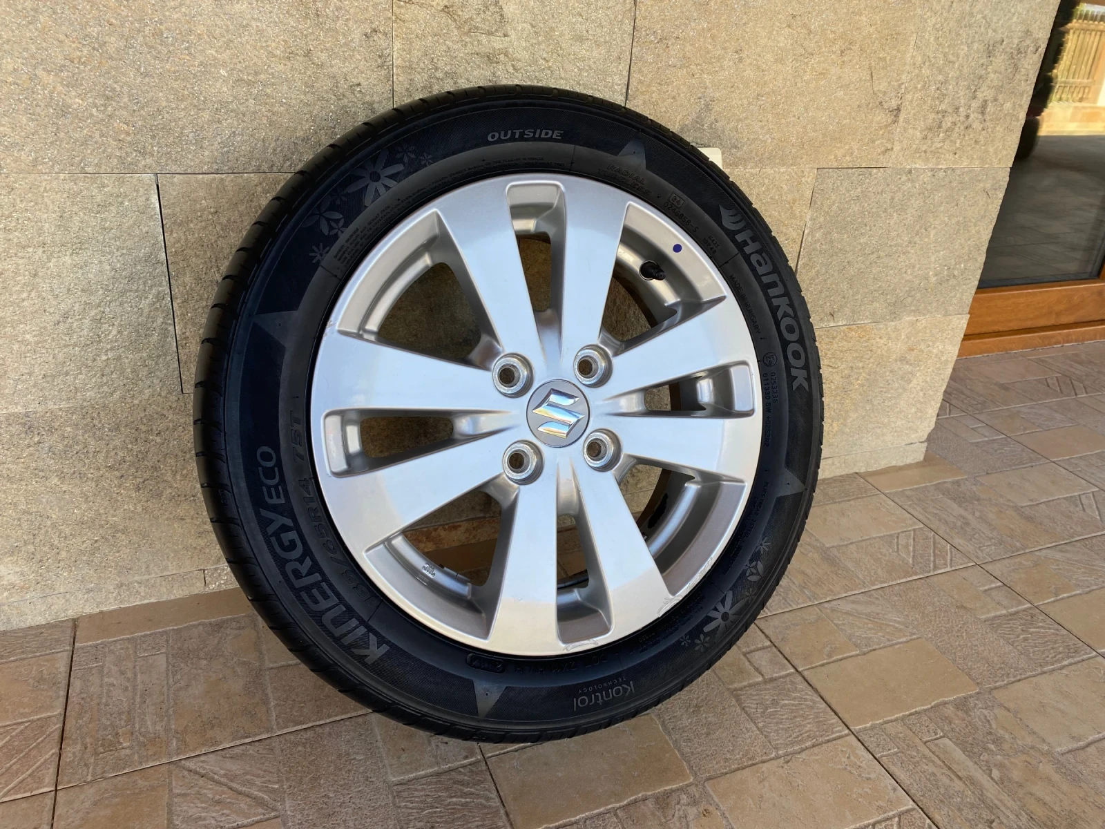 Гуми с джанти Kleber 155/65R14, снимка 5 - Гуми и джанти - 56313432
