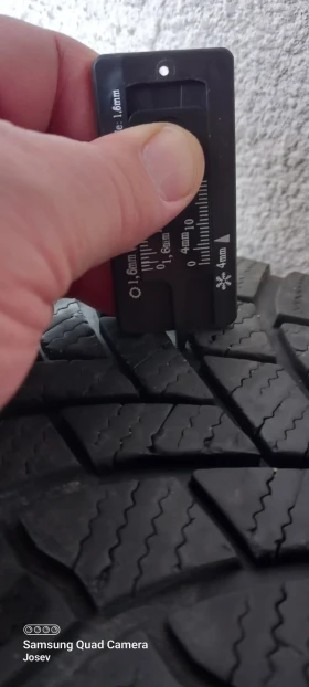 Гуми Зимни 225/65R17, снимка 11 - Гуми и джанти - 52915925