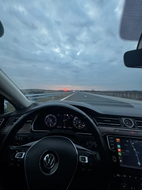 VW Passat 2.0TDI190кс 4х4 Rline DSG6 FULL - 31000 лв. - 72415652 3
