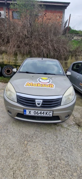 Dacia Sandero 1.4 - изображение 1