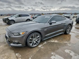 Ford Mustang GT* CARFAX* Подгрев* Кожа* Навигация* 