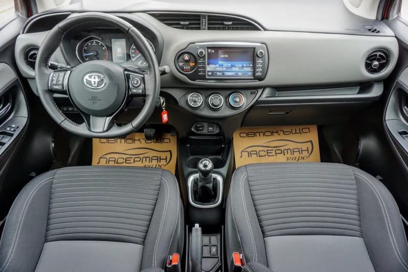 Toyota Yaris 1.0i ACTIVE, снимка 8 - Автомобили и джипове - 28699574