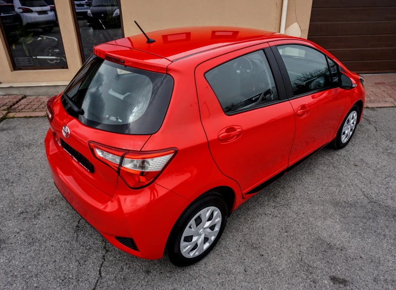 Toyota Yaris 1.0i ACTIVE, снимка 3 - Автомобили и джипове - 28699574