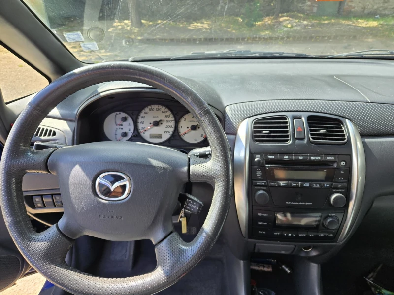 Mazda Premacy, снимка 12 - Автомобили и джипове - 47482244