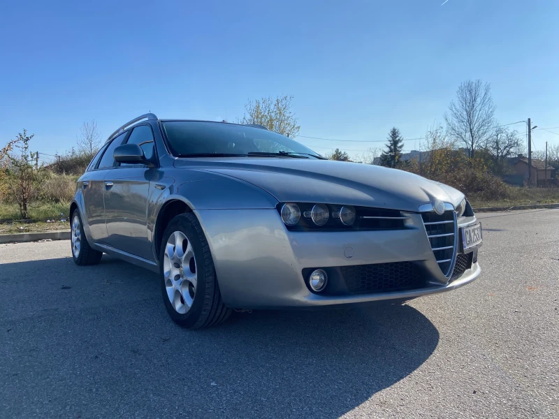 Alfa Romeo 159 sportwagon 1.9 JTDm, снимка 2 - Автомобили и джипове - 47999175