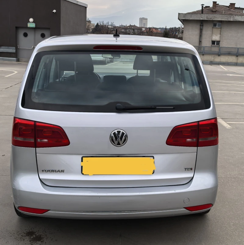 VW Touran, снимка 5 - Автомобили и джипове - 48997326