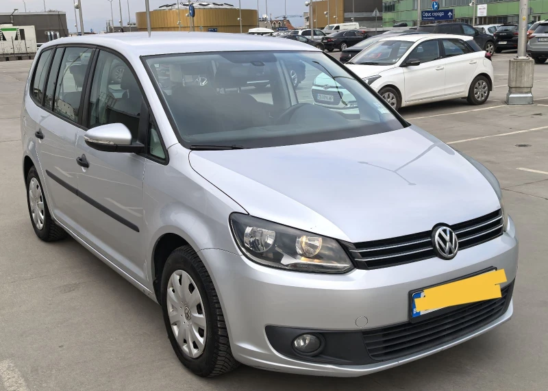 VW Touran, снимка 1 - Автомобили и джипове - 48997326