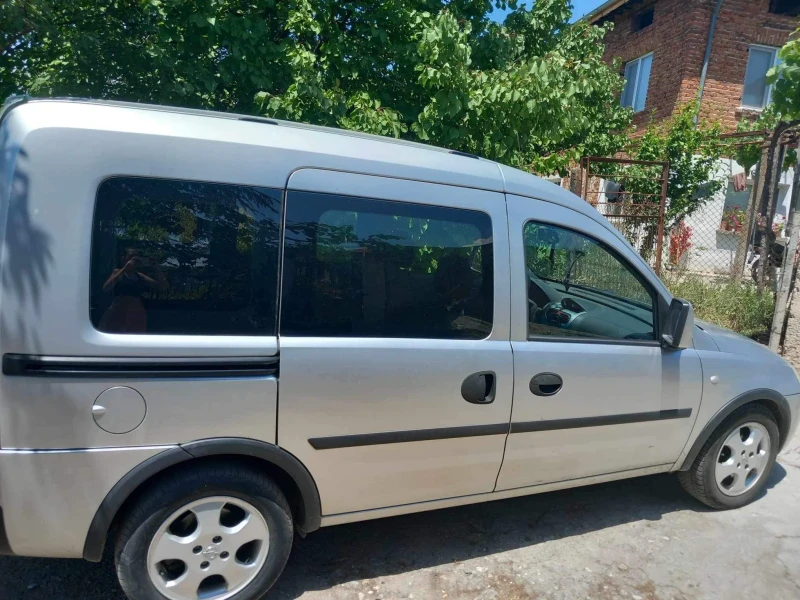 Opel Combo 1.6, снимка 3 - Автомобили и джипове - 49196908