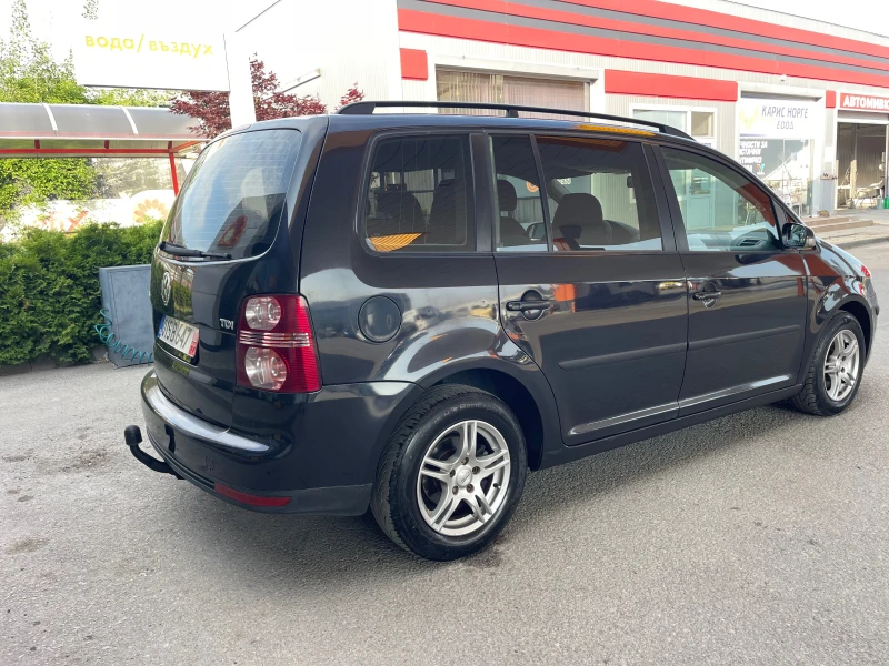 VW Touran 1.9tdi 6ск. , снимка 5 - Автомобили и джипове - 50727299