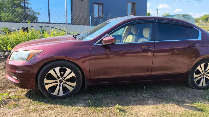 Honda Accord USA, снимка 7 - Автомобили и джипове - 52381549