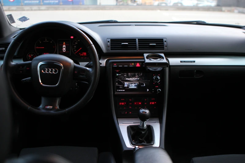 Audi A4 Quattro/S-line/Navi, снимка 10 - Автомобили и джипове - 52588500
