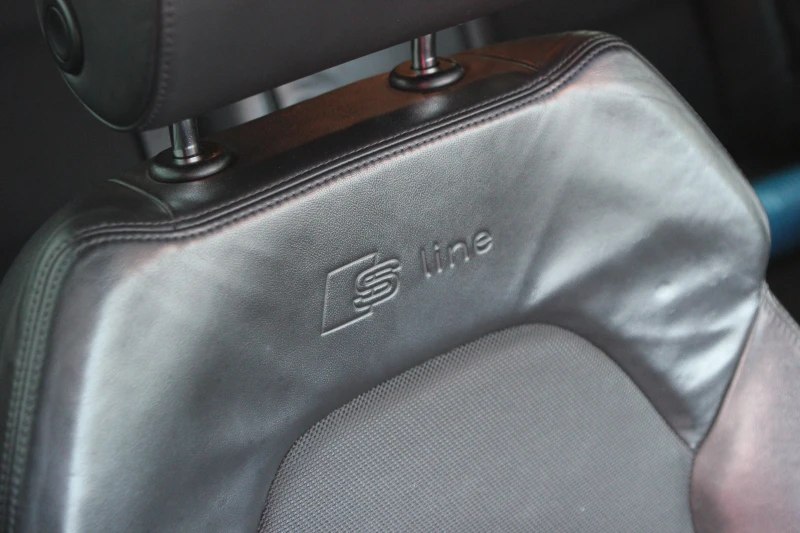 Audi A4 Quattro/S-line/Navi, снимка 8 - Автомобили и джипове - 52588500