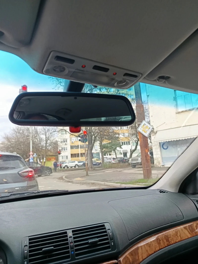 BMW 523, снимка 4 - Автомобили и джипове - 52611883