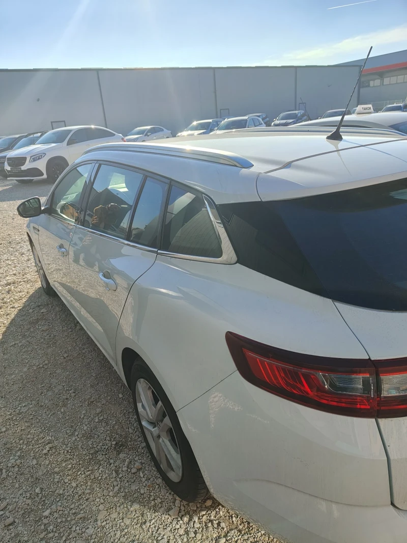 Renault Megane 1, 6 SCe ГАЗ, снимка 8 - Автомобили и джипове - 52814920