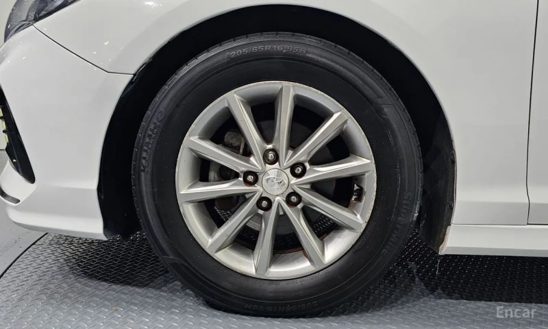 Hyundai Sonata, снимка 5 - Автомобили и джипове - 53143443