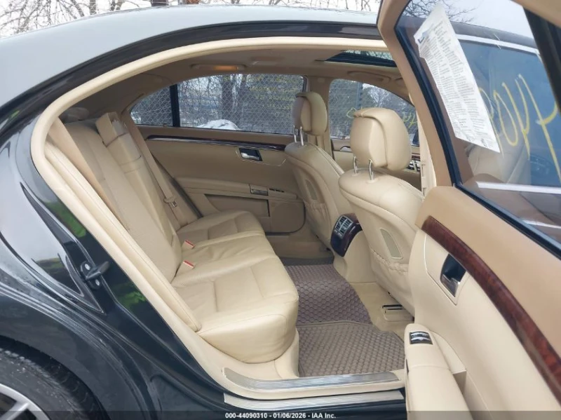 Mercedes-Benz S 550 5.5l 4Matic, снимка 8 - Автомобили и джипове - 53252712