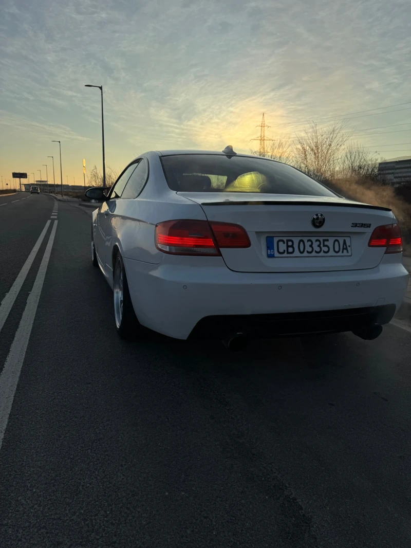 BMW 335, снимка 6 - Автомобили и джипове - 53474928