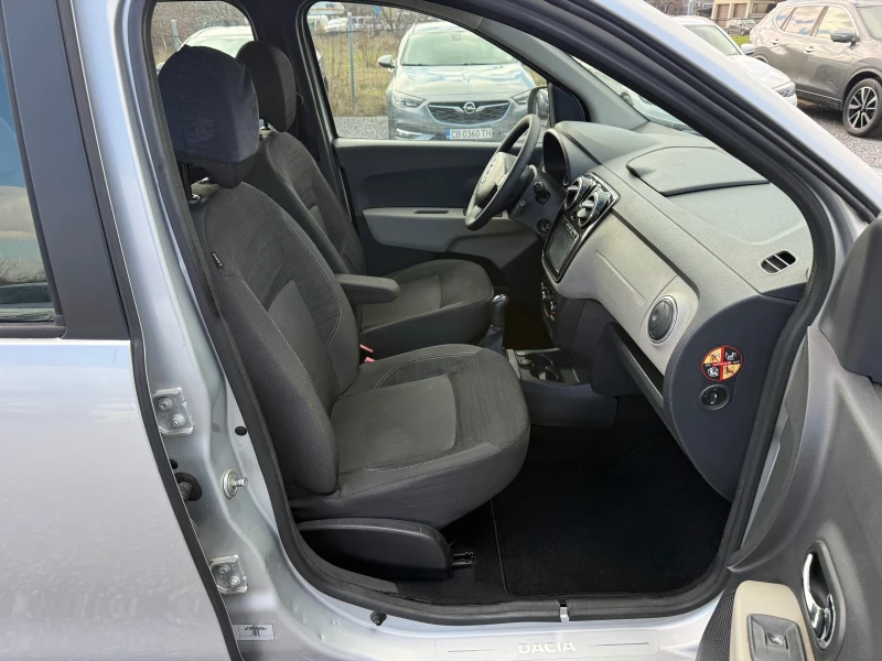 Dacia Lodgy 1.6 SCe LPG/Газ-фабрична(102 кс)7-места/2017/EURO6, снимка 12 - Автомобили и джипове - 53500439