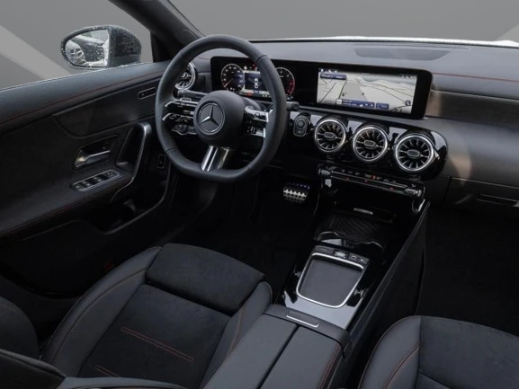 Mercedes-Benz CLA 220 d = AMG Line = Advanced Plus Гаранция - изображение 4