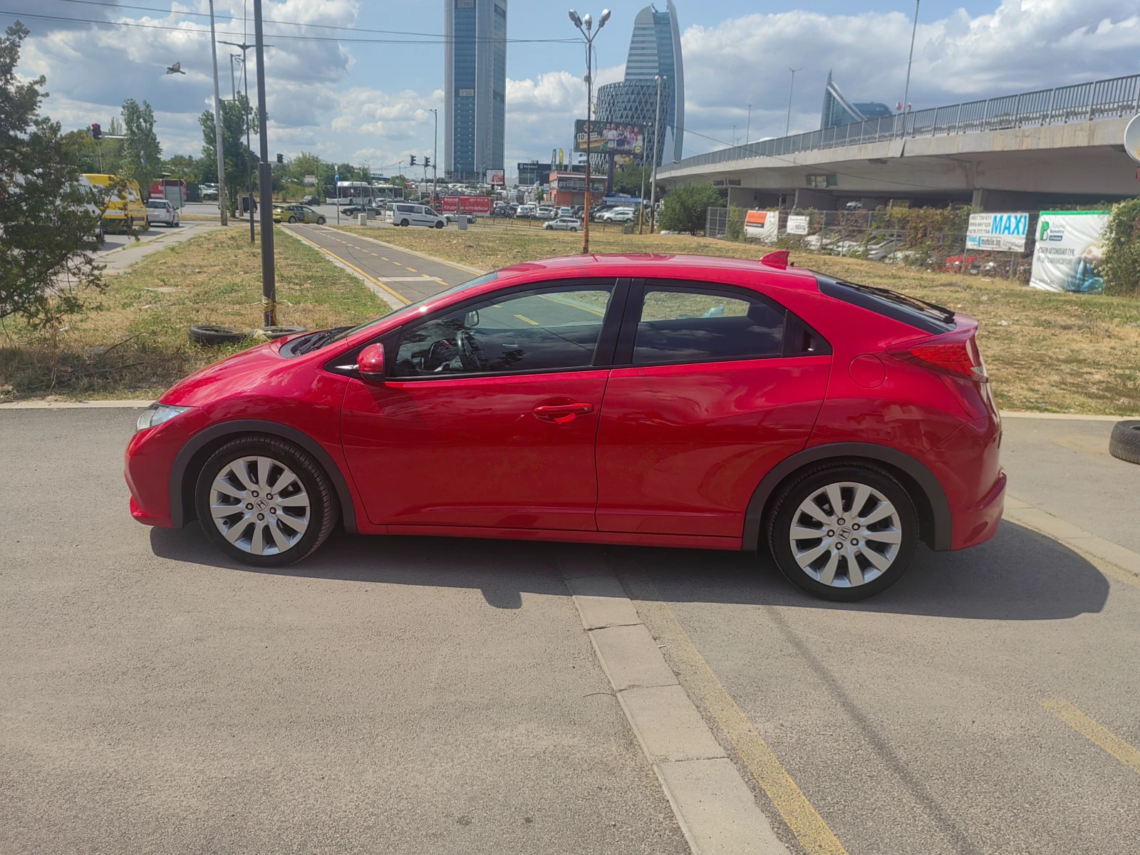 Honda Civic 1.4i - изображение 2