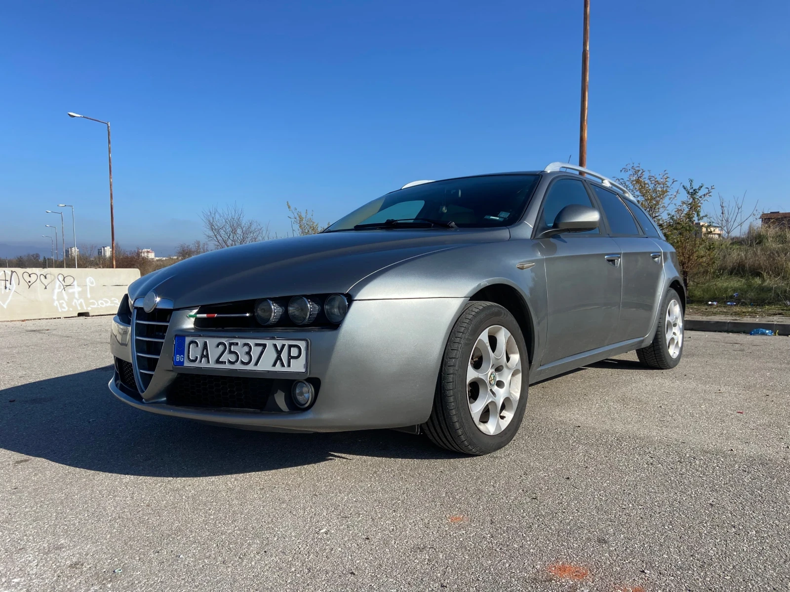 Alfa Romeo 159 sportwagon 1.9 JTDm - изображение 3