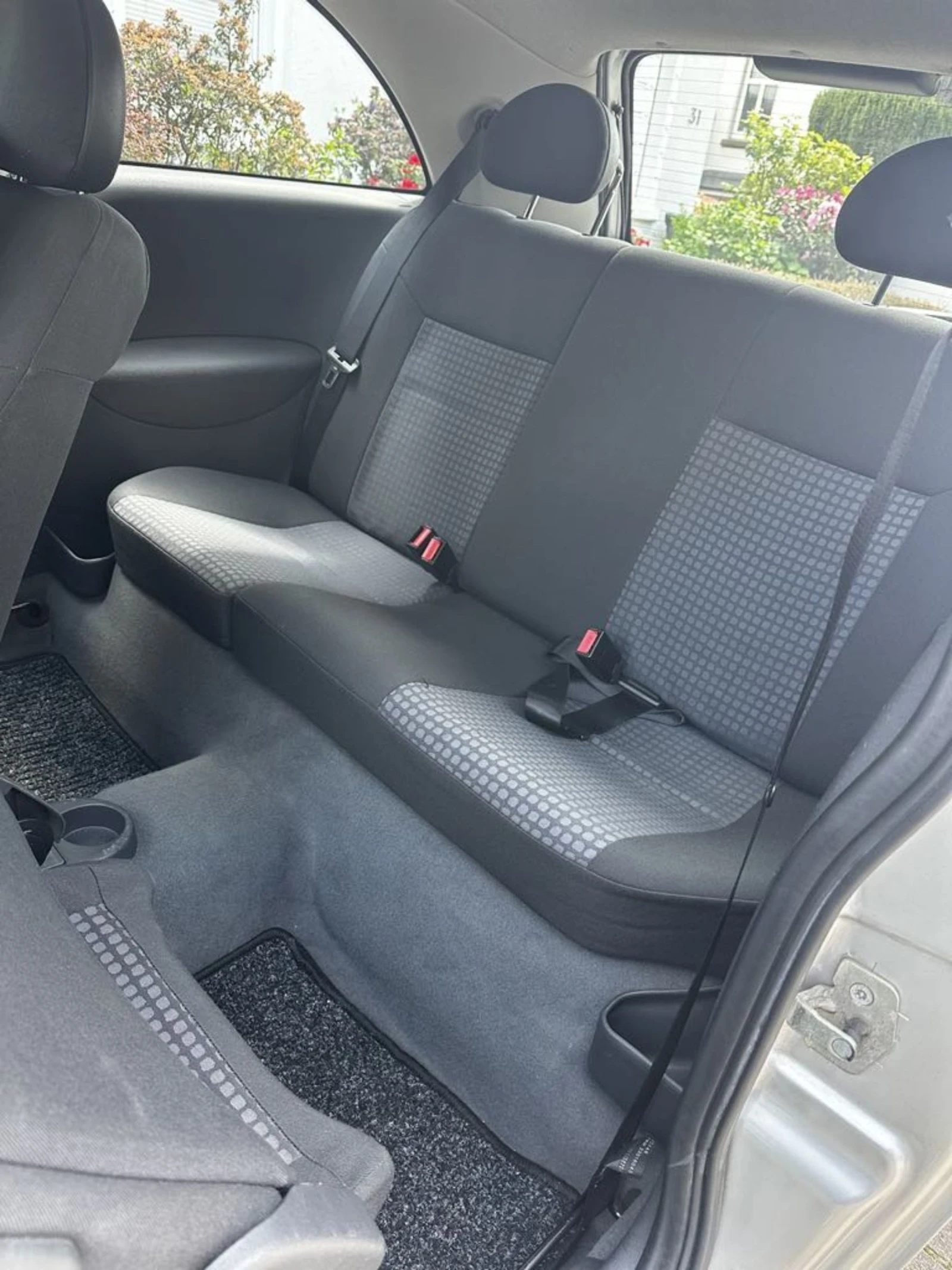 Opel Corsa  - изображение 6