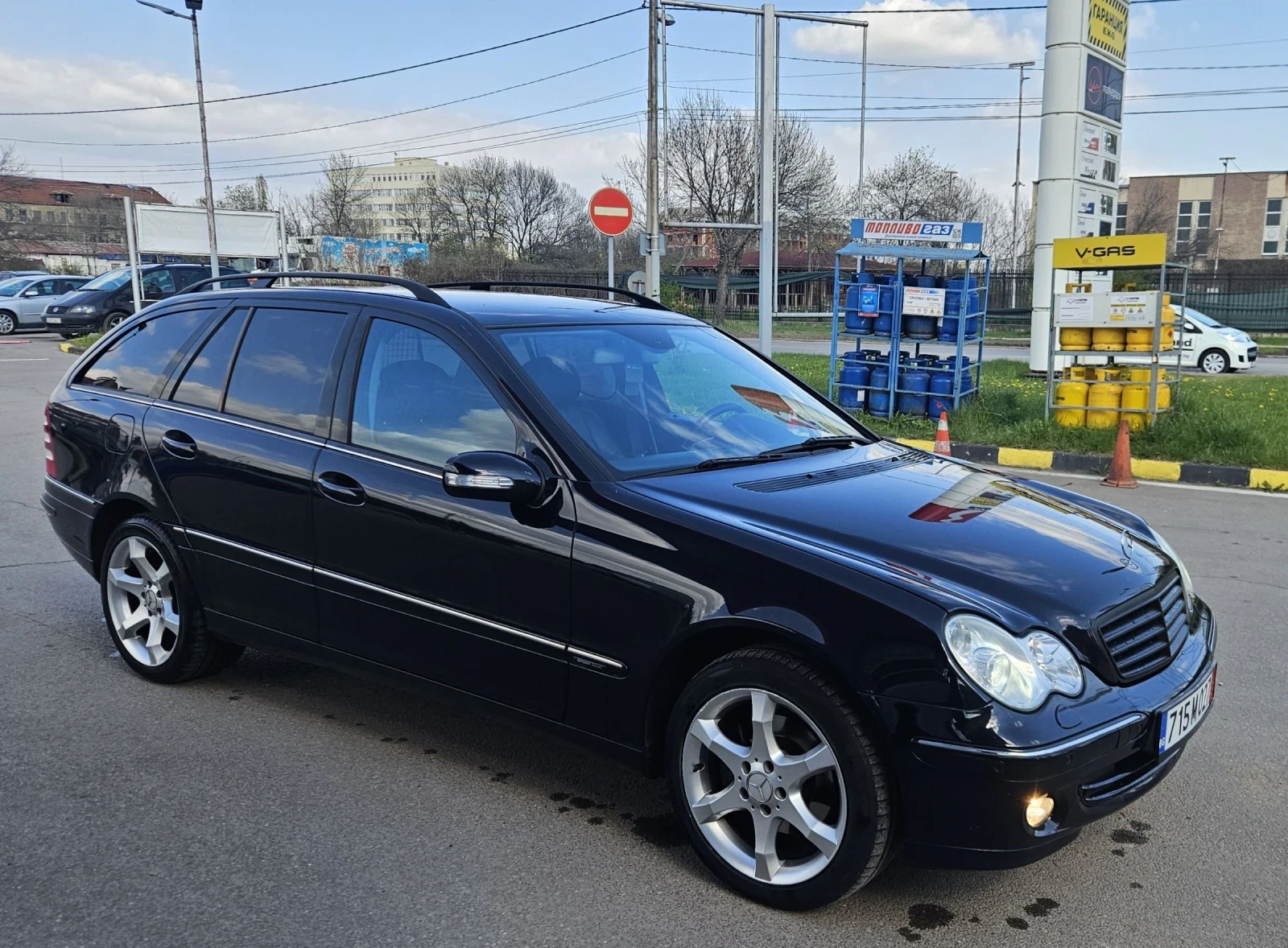 Mercedes-Benz C 230 2, 5 Бензин 6 цилиндъра - изображение 2