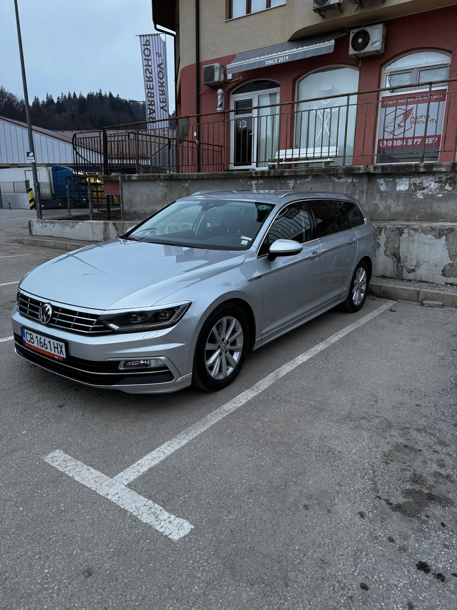 VW Passat 2.0TDI190кс 4х4 Rline DSG6 FULL - изображение 4