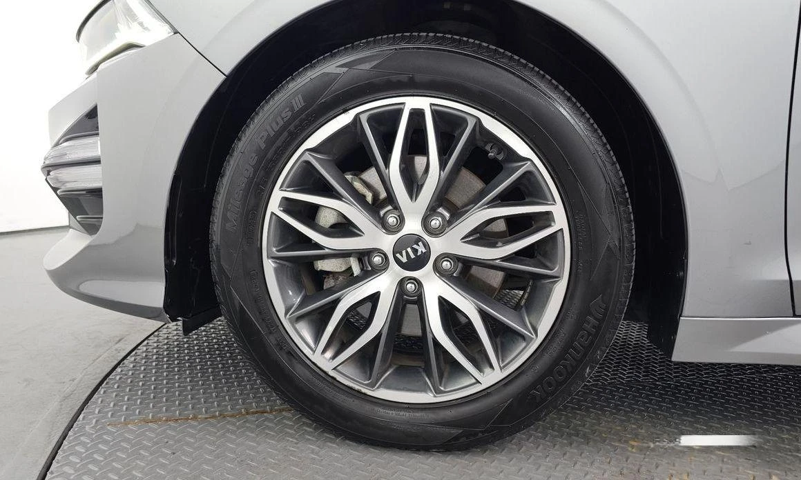 Kia K5  - изображение 5