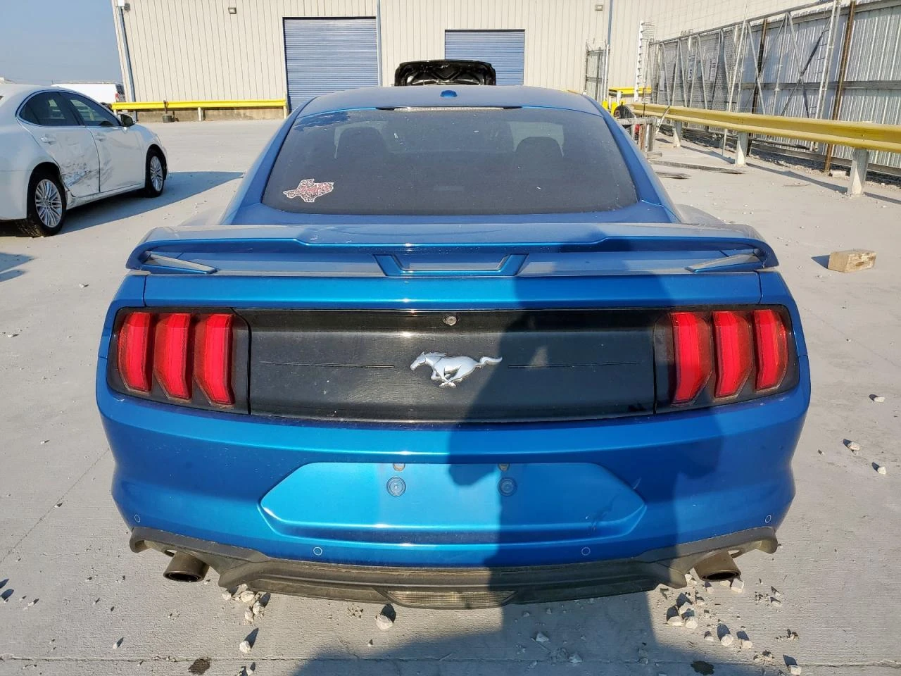Ford Mustang ECOBOOST - изображение 5