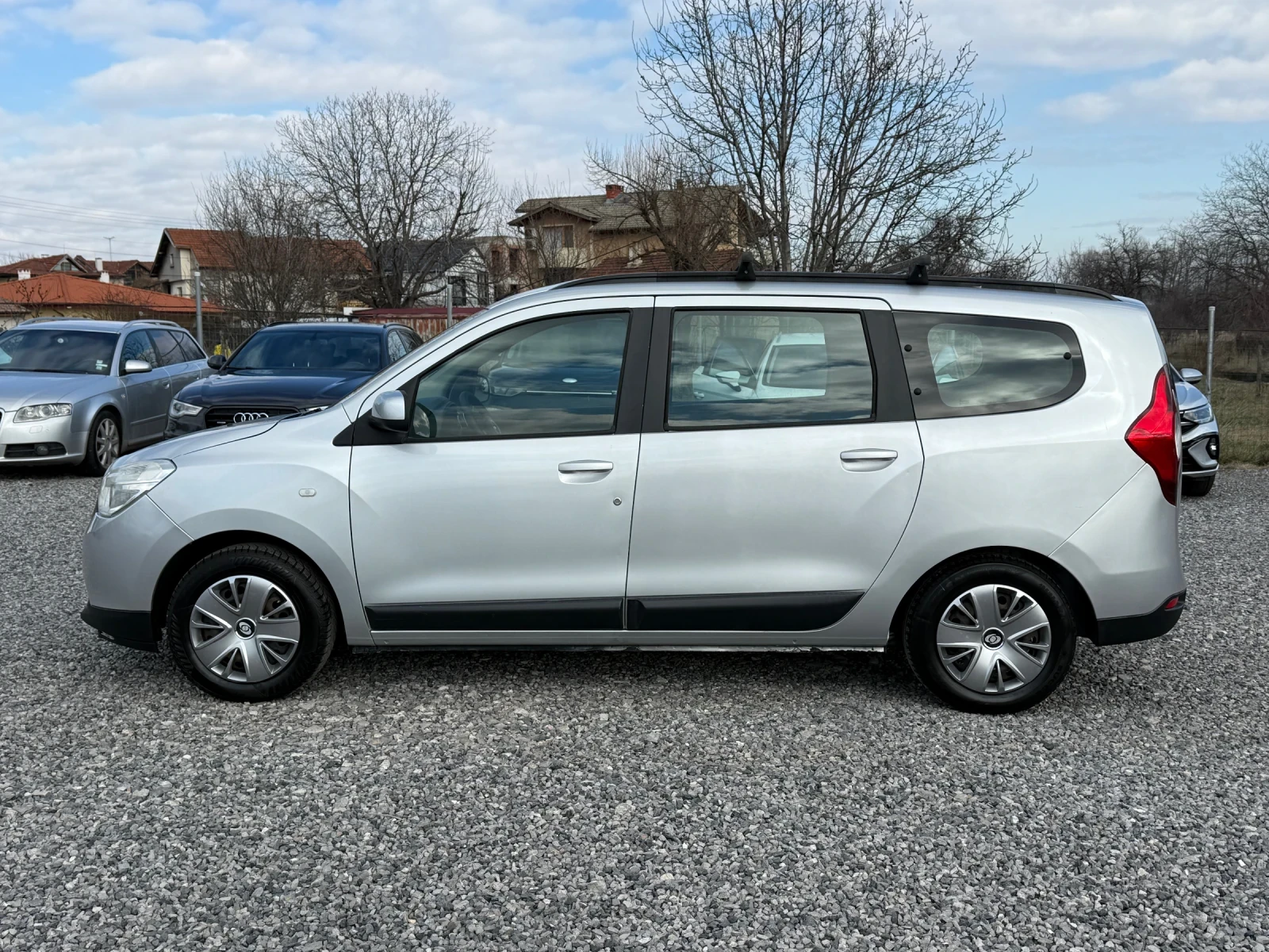 Dacia Lodgy 1.6 SCe LPG/Газ-фабрична(102 кс)7-места/2017/EURO6 - изображение 5