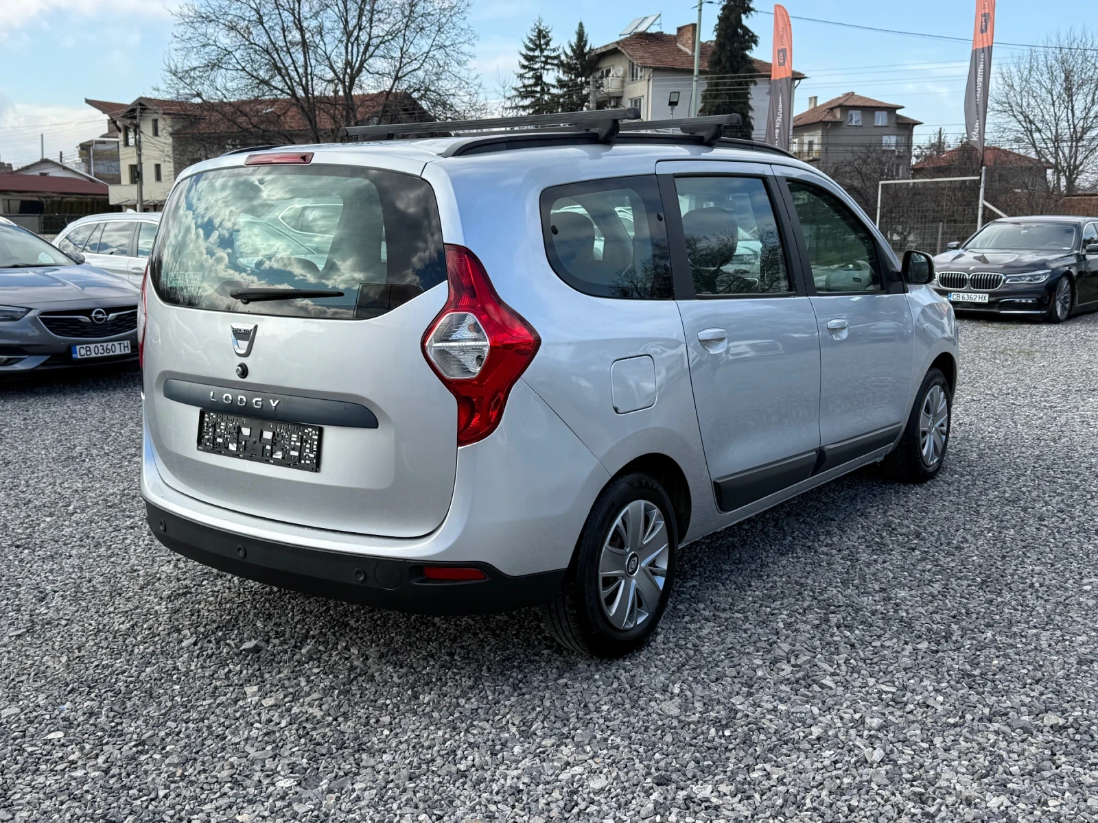 Dacia Lodgy 1.6 SCe LPG/Газ-фабрична(102 кс)7-места/2017/EURO6 - изображение 6