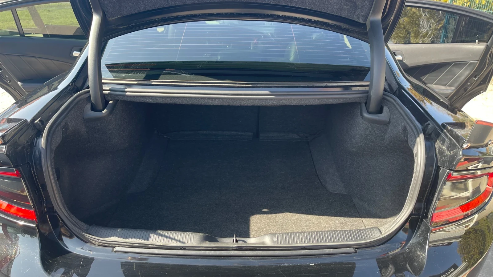 Dodge Charger, снимка 12 - Автомобили и джипове - 53827135