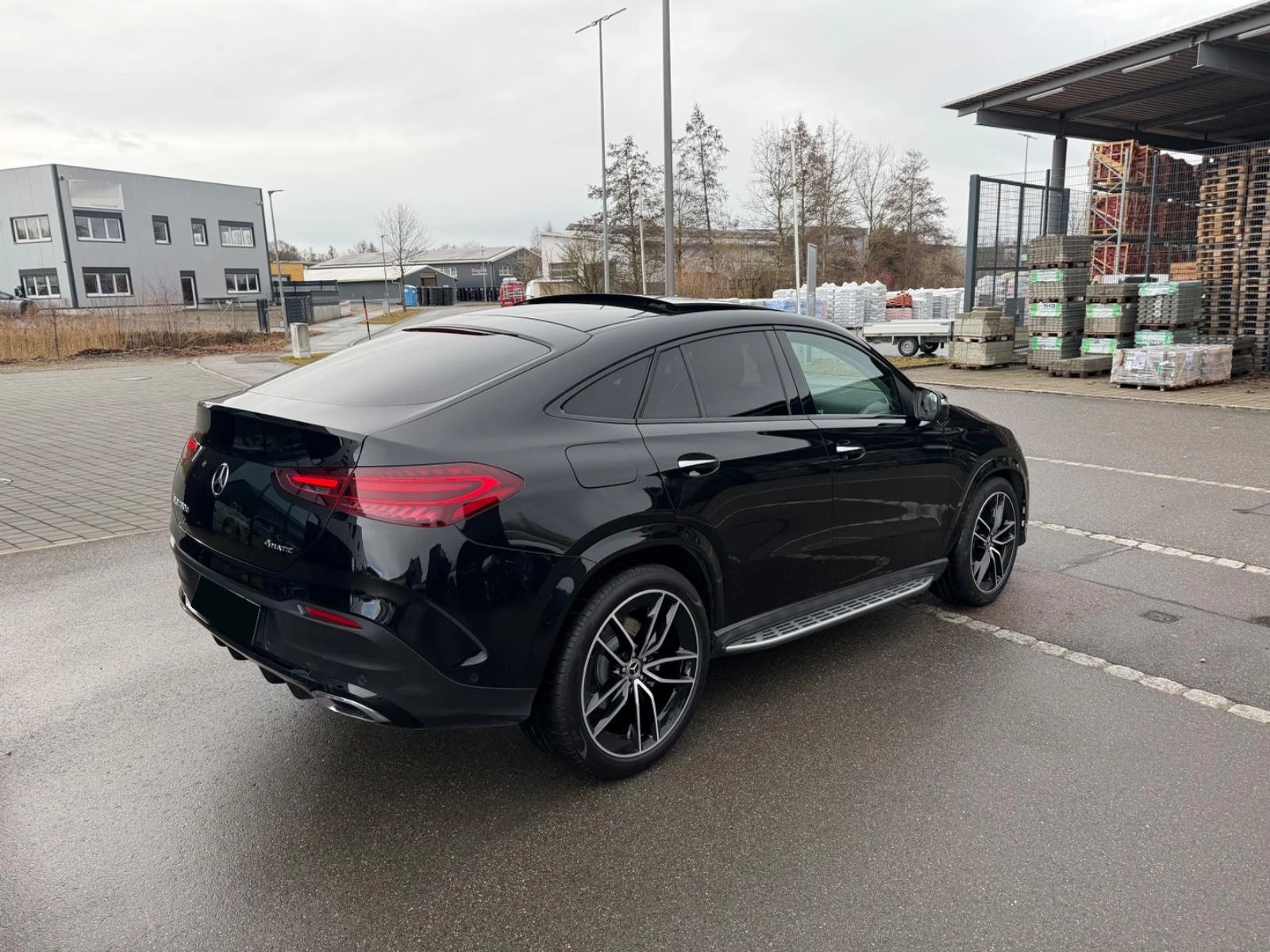 Mercedes-Benz GLE 450 d AMG Coupe E-Aktive Body Control #Burmester #iCar, снимка 7 - Автомобили и джипове - 53864012