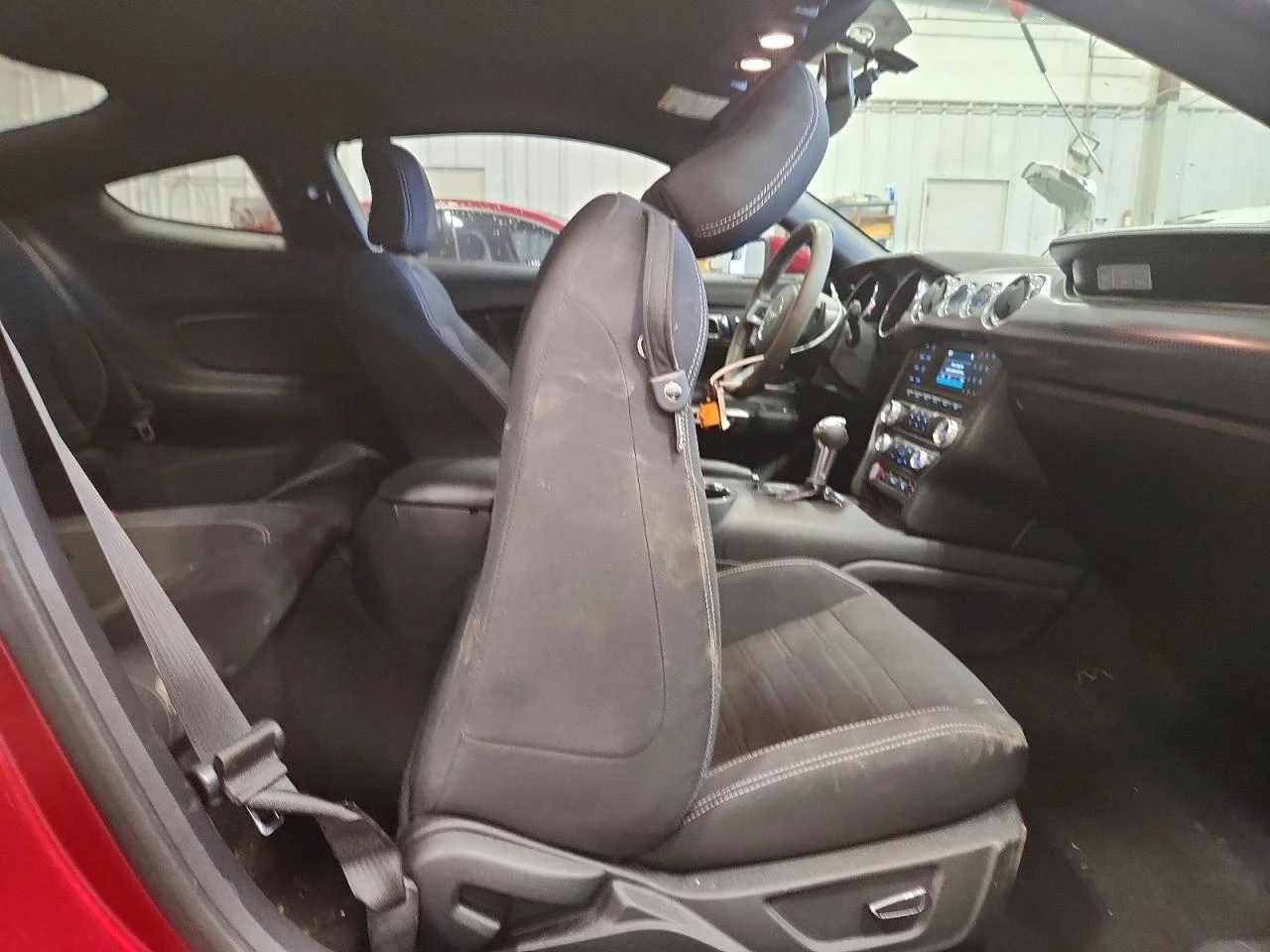 Ford Mustang ECOBOOST FASTBACK, снимка 10 - Автомобили и джипове - 53991450