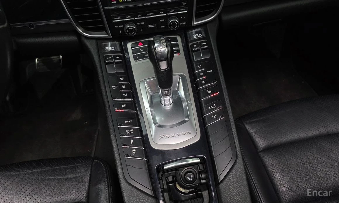 Porsche Panamera * 4.8* S* ПОДГРЕВ* ШИБИДАХ* KEYLESS* КАМЕРА* , снимка 10 - Автомобили и джипове - 54209528
