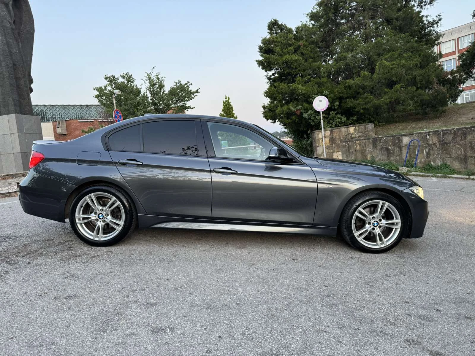 BMW 320 BMW F30 X-Drive 184hp, снимка 5 - Автомобили и джипове - 54386219