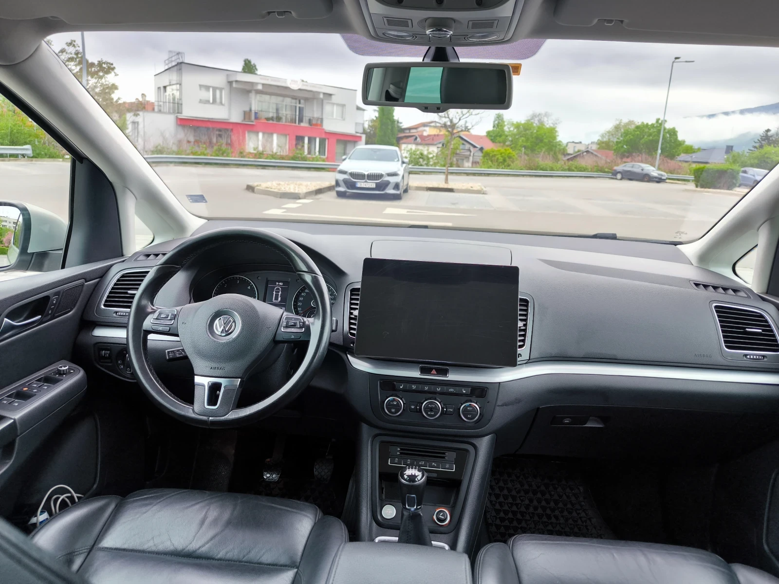 VW Sharan, снимка 14 - Автомобили и джипове - 54572465