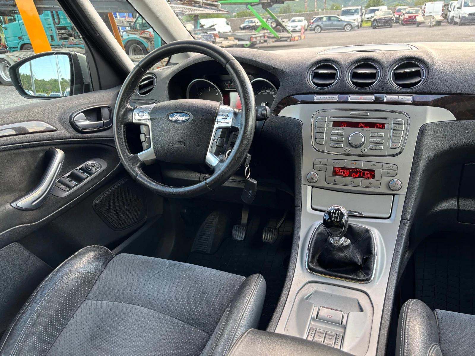 Ford Galaxy Ghia 2.0tdci , снимка 12 - Автомобили и джипове - 54811199
