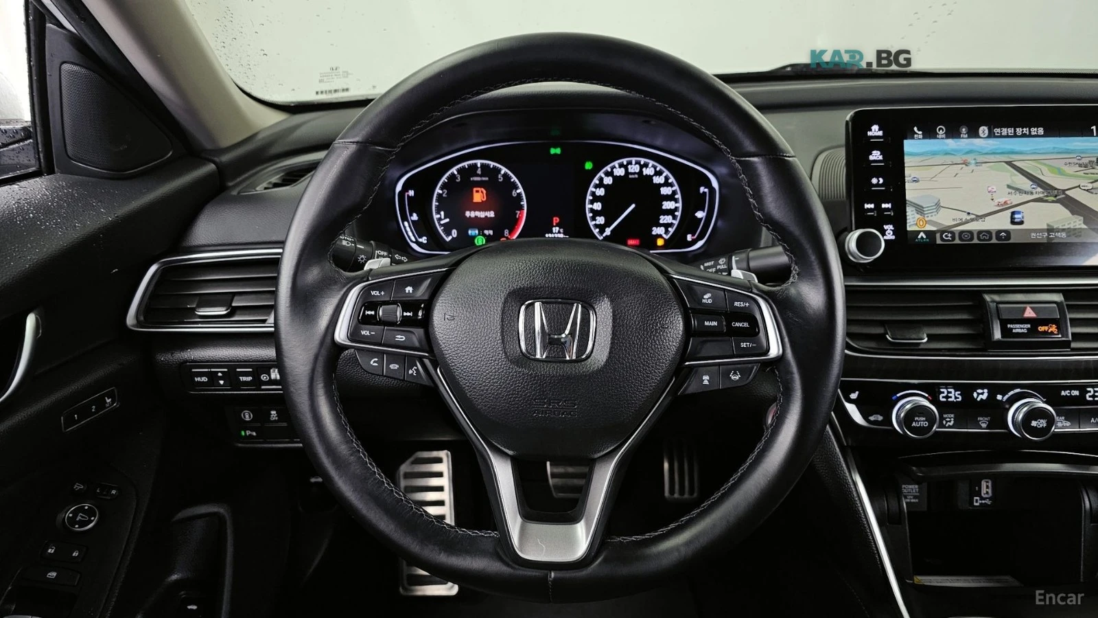 Honda Accord 2.0 Turbo Sport* КОЖА* НАВИ* ПАНО, снимка 12 - Автомобили и джипове - 55398358